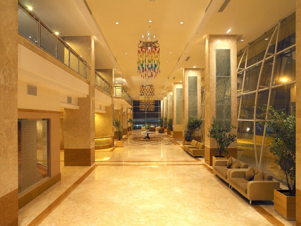 Bayview Hotel 4*
