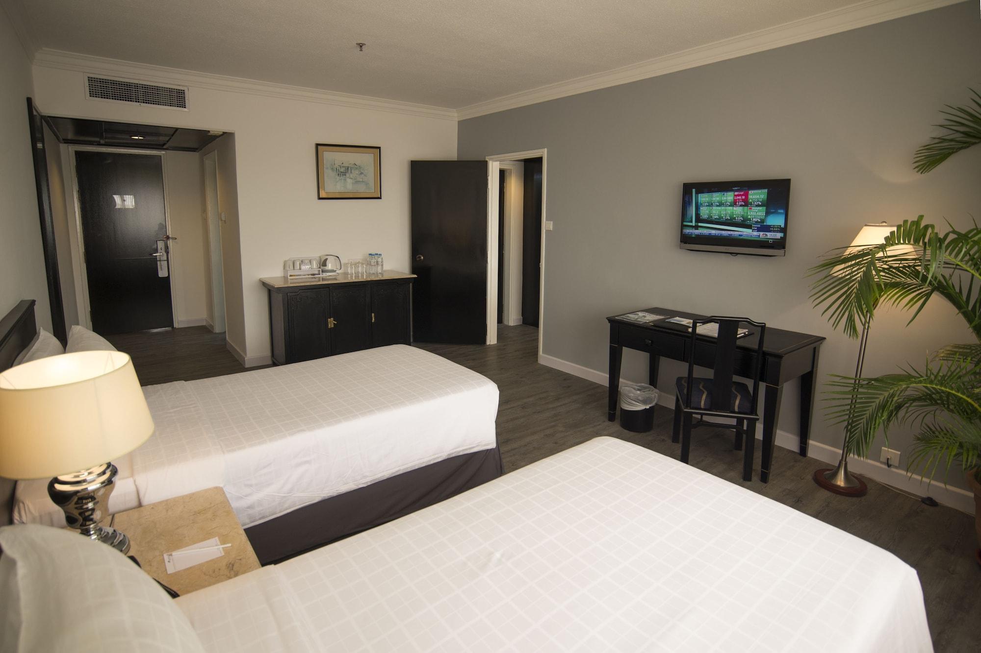 Bayview Hotel 4*
